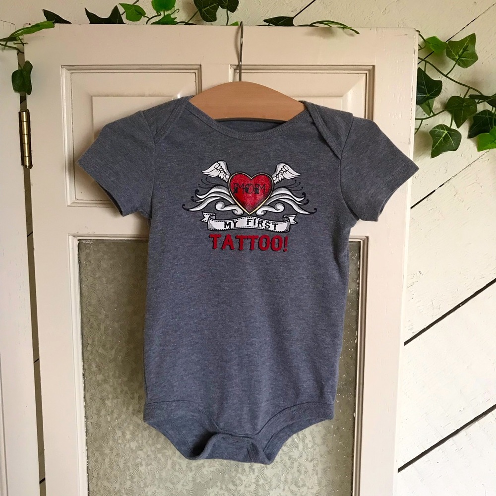 Baby Onesie (funny graphics)